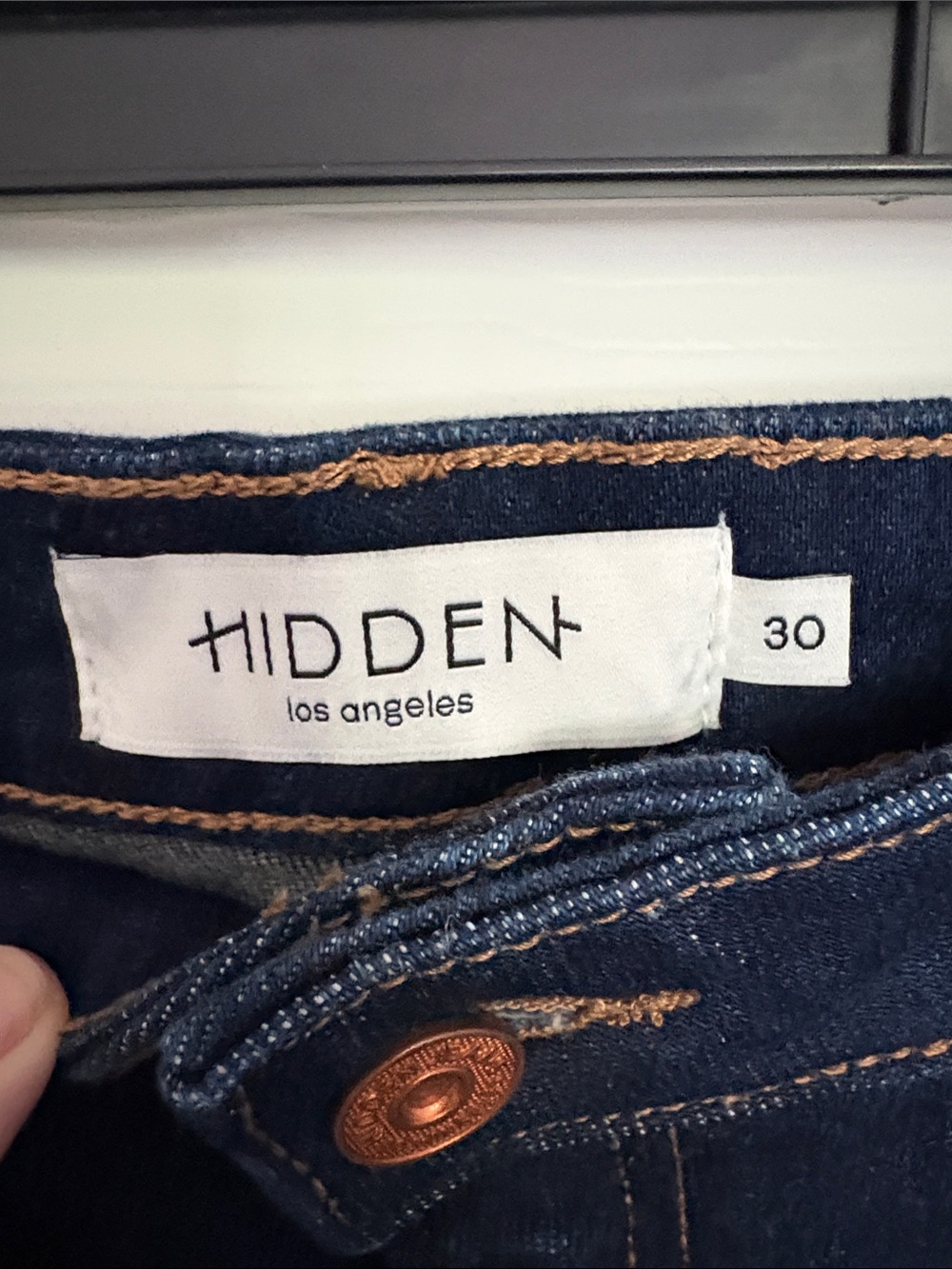 Hidden - Women’s Wide-Leg Jeans in Dark Blue - Picture 3 of 5